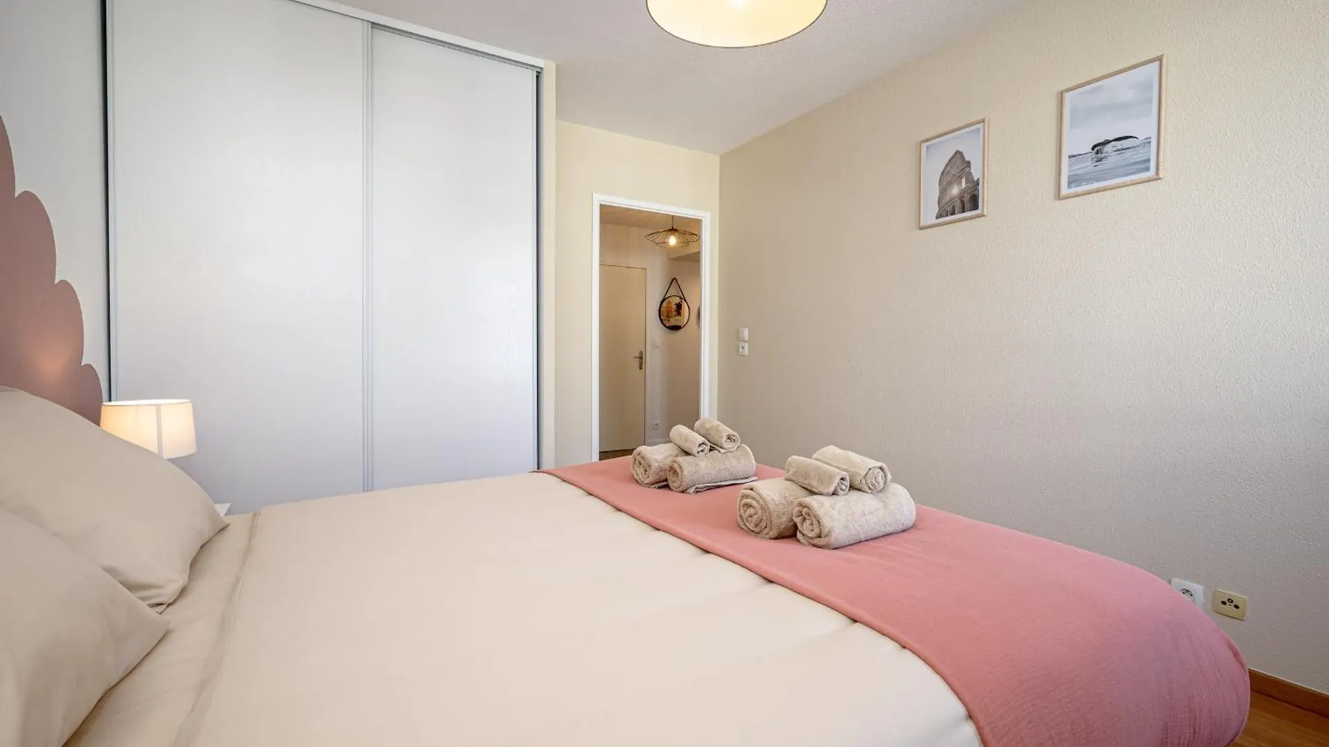 L Antre Ensoleillee Du Minotaure, Parking Apartman Toulouse 0*,  Franciaország