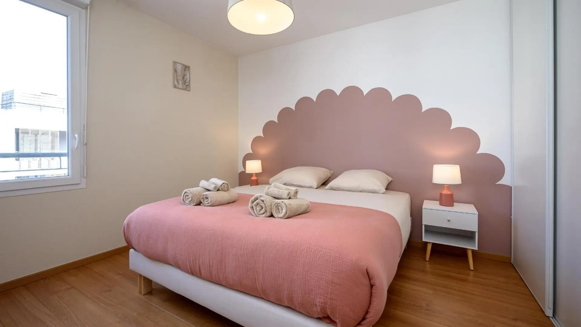 L Antre Ensoleillee Du Minotaure, Parking Apartman Toulouse Franciaország